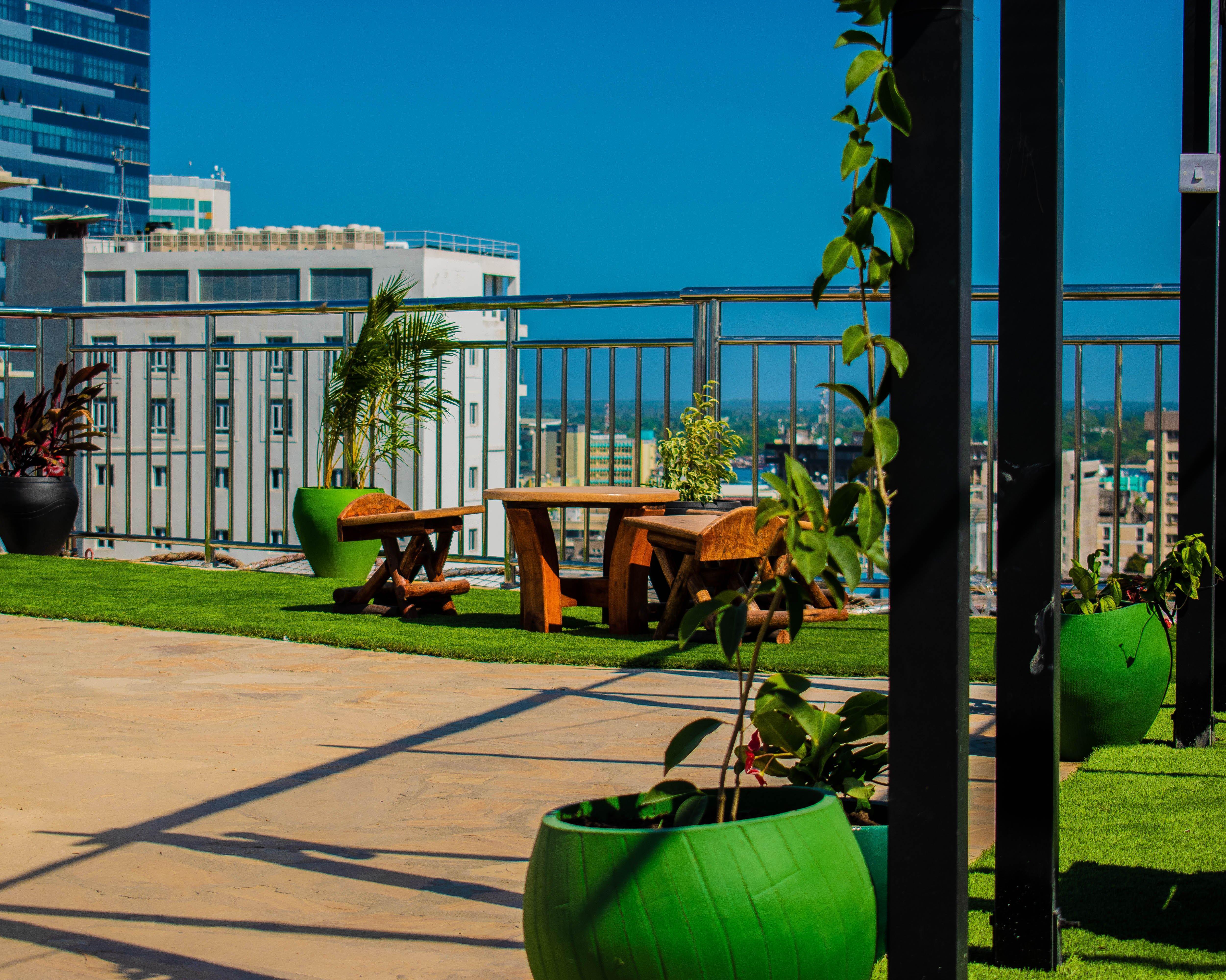 Holiday Inn Dar Es Salaam, an IHG Hotel Exterior foto